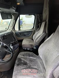 2016 Freightliner CASCADIA