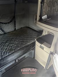 2016 Freightliner CASCADIA