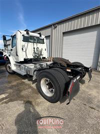 2016 Freightliner M2