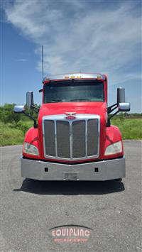 2017 Peterbilt 579