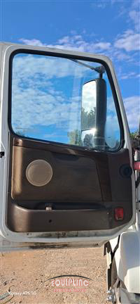 2015 Volvo VNL