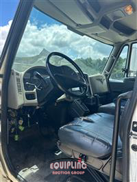 2014 International MA025