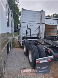 2019 Volvo VNL760