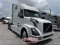 2018 VOLVO TRUCK VNL