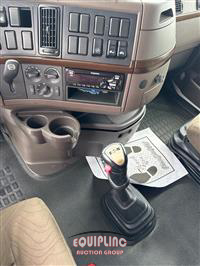 2018 VOLVO TRUCK VNL