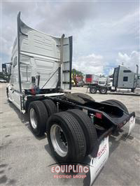 2020 VOLVO TRUCK VNL
