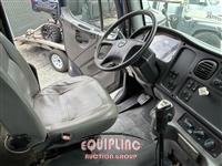 2011 Freightliner M2
