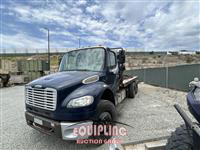 2011 Freightliner M2