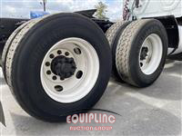 2015 Freightliner CASCADIA DAY CAB