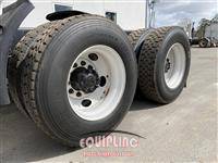 2015 Freightliner CASCADIA DAY CAB