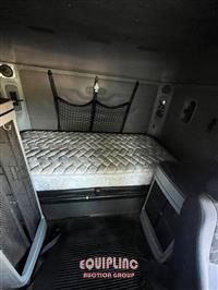 2007 Freightliner Columbia