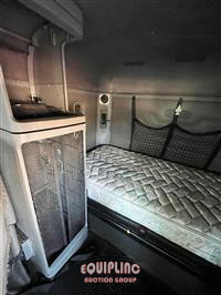 2007 Freightliner Columbia