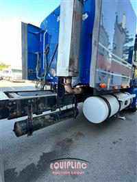 2007 Freightliner Columbia