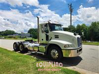 2016 Mack CXU613 DAY CAB