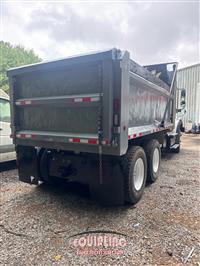 2012 Freightliner M2