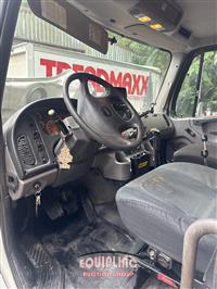 2012 Freightliner M2