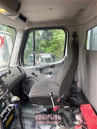 2012 Freightliner M2