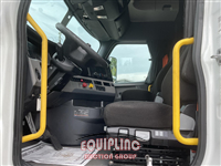 2021 Freightliner CASCADIA 126