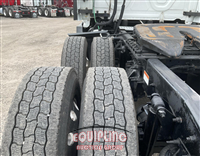 2021 Freightliner CASCADIA 126