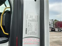 2021 Freightliner CASCADIA 126