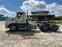 2015 Mack CXU (Pinnacle)