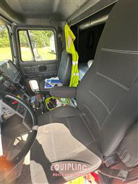 1999 Mack CL713