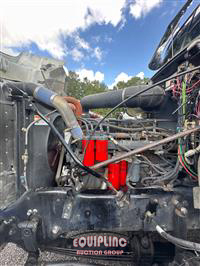 1999 Mack CL713