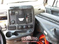 2016 Freightliner CASCADIA