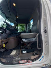 2013 Freightliner Cascadia 125