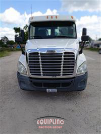 2013 Freightliner Cascadia 125