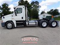 2013 Freightliner Cascadia 125