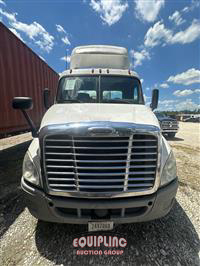 2013 Freightliner CASCADIA