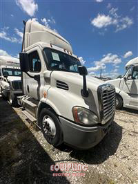 2013 Freightliner CASCADIA