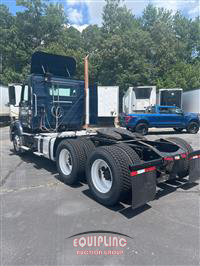 2013 VOLVO TRUCK VNM