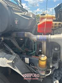 2013 VOLVO TRUCK VNM