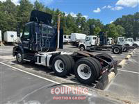 2013 VOLVO TRUCK VNM
