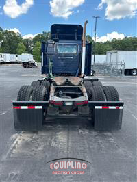 2013 VOLVO TRUCK VNM