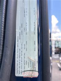 2013 VOLVO TRUCK VNM