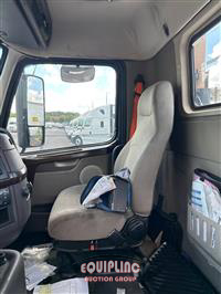 2013 VOLVO TRUCK VNM