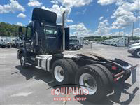 2013 VOLVO TRUCK VNM