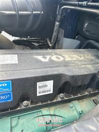 2013 VOLVO TRUCK VNM