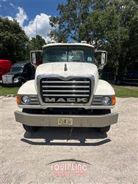 2005 Mack GRANITE GU713