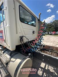 2005 Mack GRANITE GU713