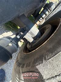 2005 Mack GRANITE GU713
