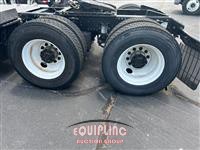 2013 VOLVO TRUCK VNM