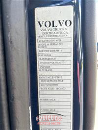 2013 VOLVO TRUCK VNM
