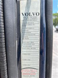 2013 VOLVO TRUCK VNM