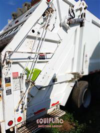 2014 Freightliner M2