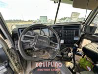 2019 Mack GR64F