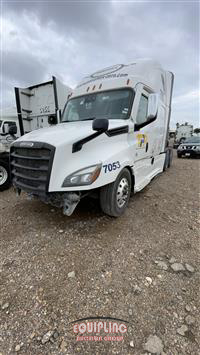 2021 Freightliner CASCADIA 126